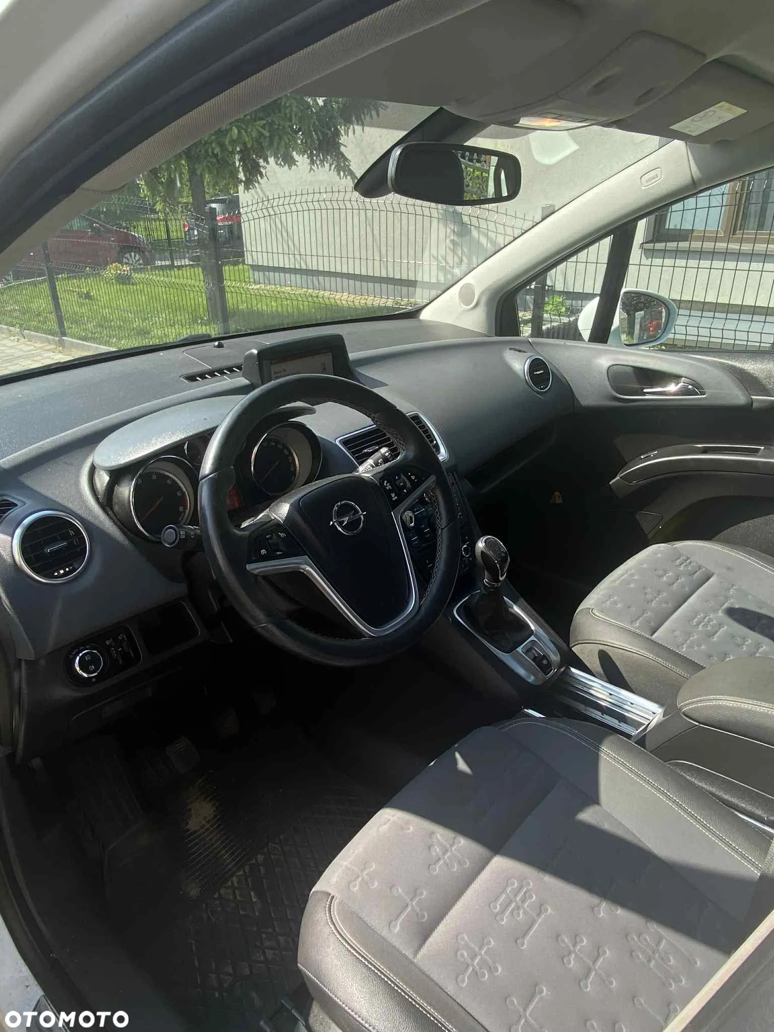 Opel Meriva - 12