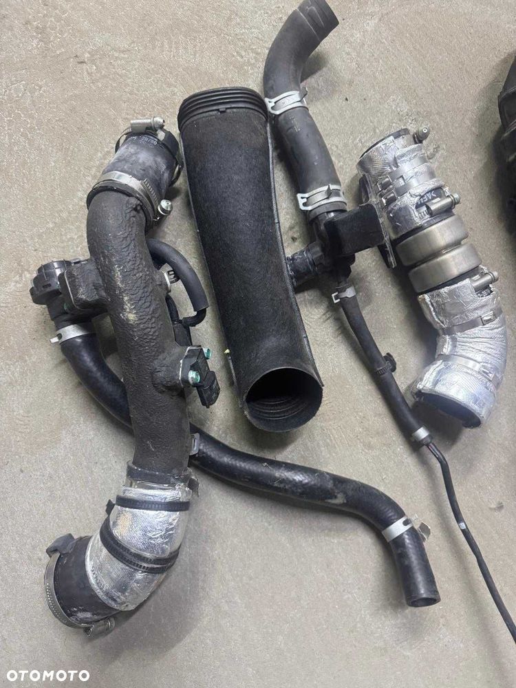 Rury powietrza intercoolera Hyundai Kona