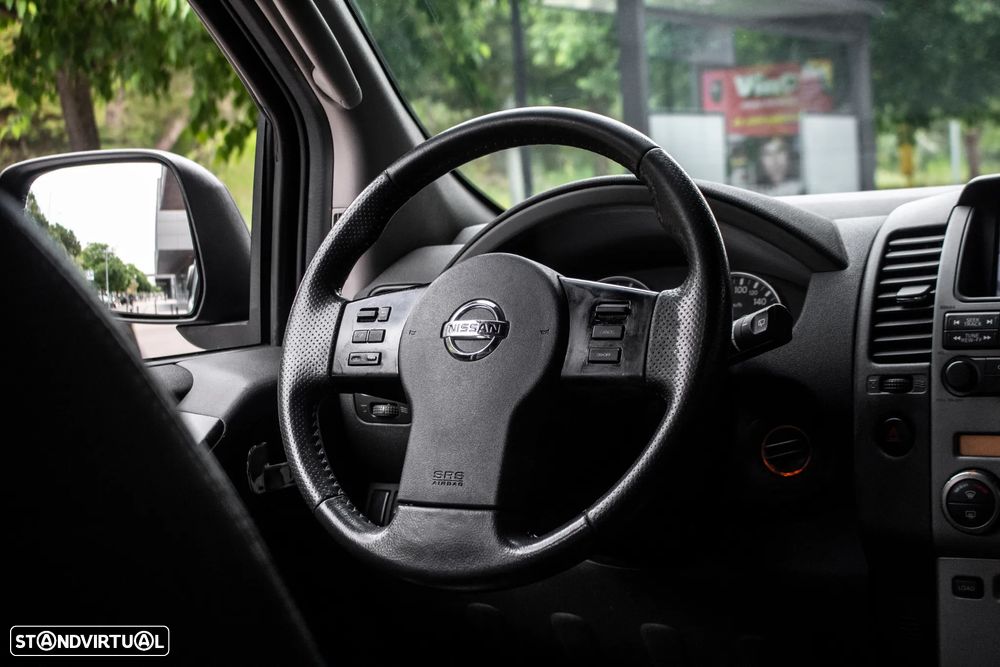 Nissan Pathfinder 2.5 dCi Aut. SE - 31