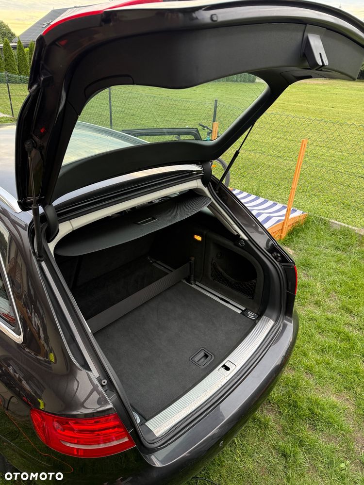 Audi A4 Avant 2.0 TDI - 12