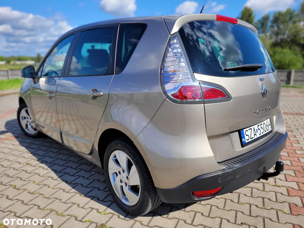 Renault Scenic 1.6 16V 110 TomTom Edition - 33