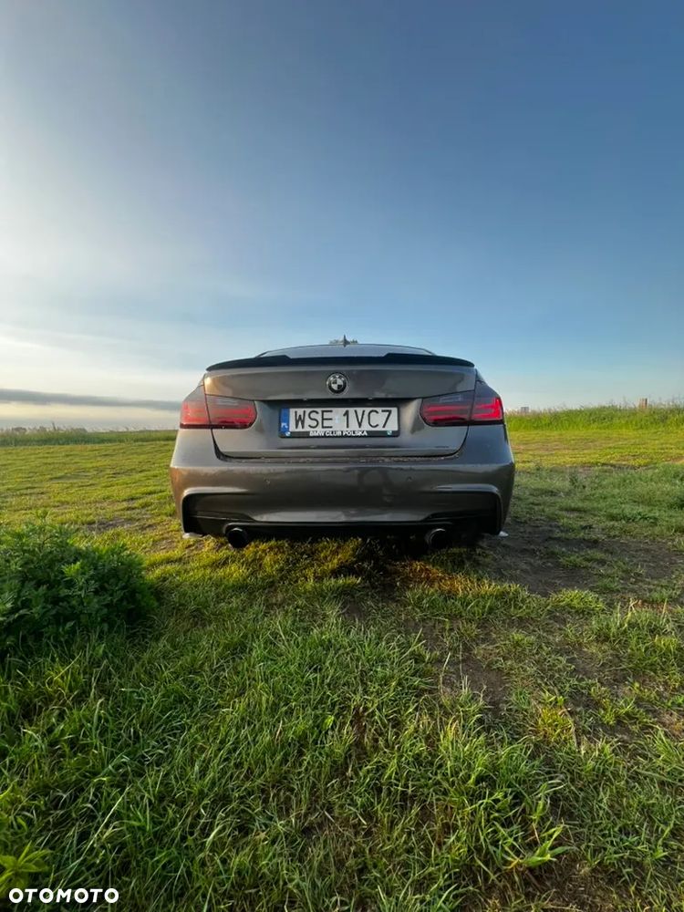 BMW Seria 3 320i Efficient Dynamics Edition Sport Line - 6
