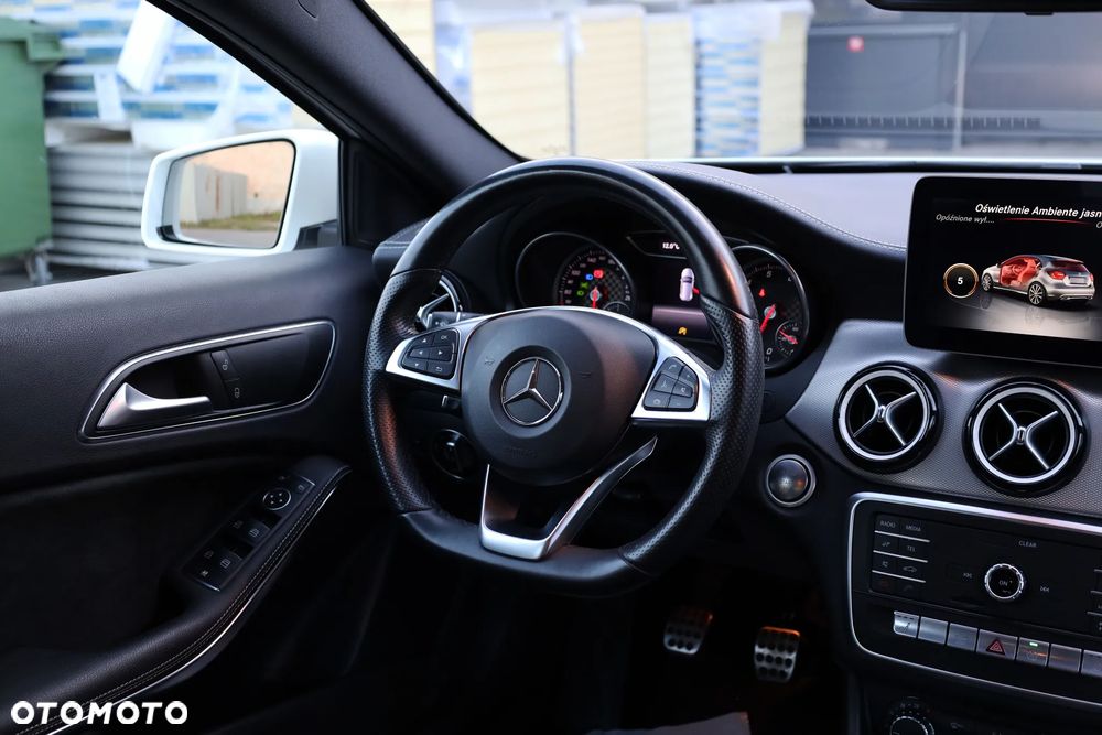 Mercedes-Benz Klasa A 180 (BlueEFFICIENCY) Style - 36