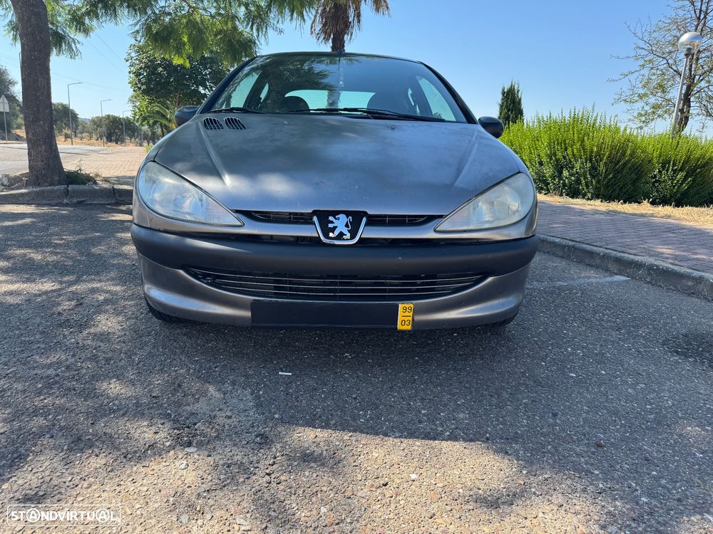 Peugeot 206 1.1 XT - 3
