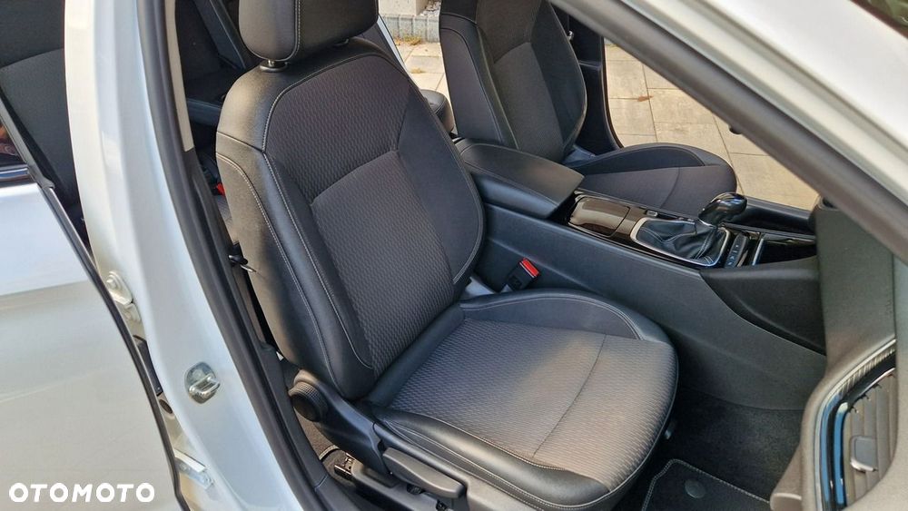 Opel Insignia - 17
