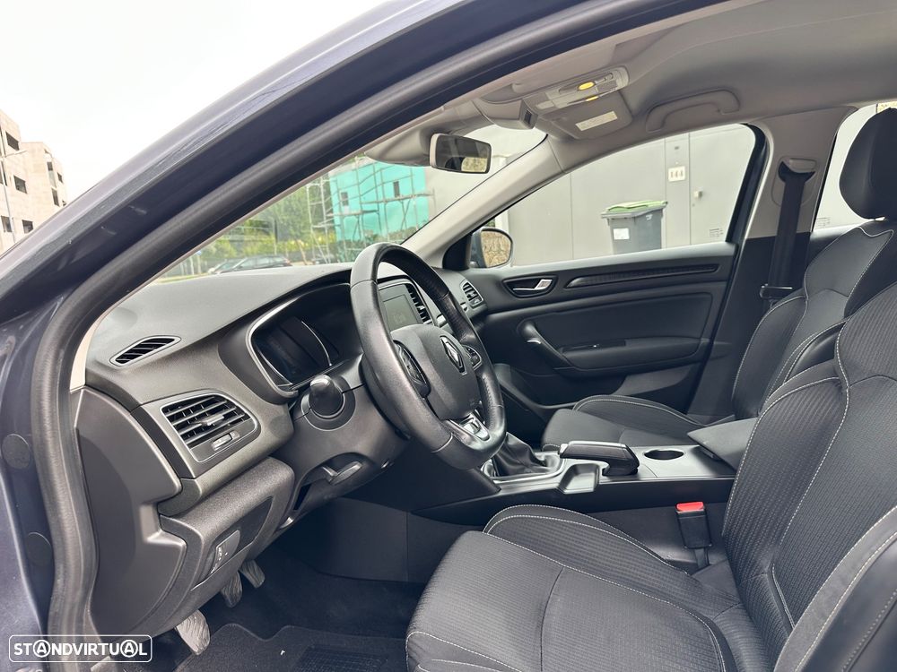 Renault Mégane 1.5 dCi Limited - 30