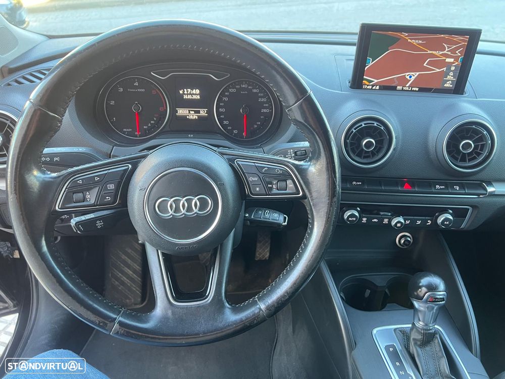 Audi A3 Sportback 1.6 TDI S tronic design - 15