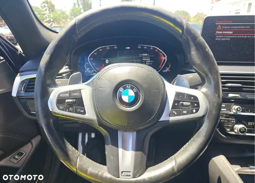 BMW Seria 5 540i xDrive M Sport Edition - 8