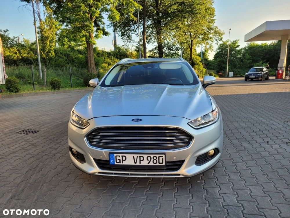 Ford Mondeo 2.0 TDCi Ambiente - 4