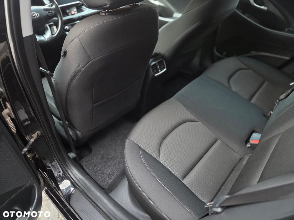 Hyundai i30 - 30
