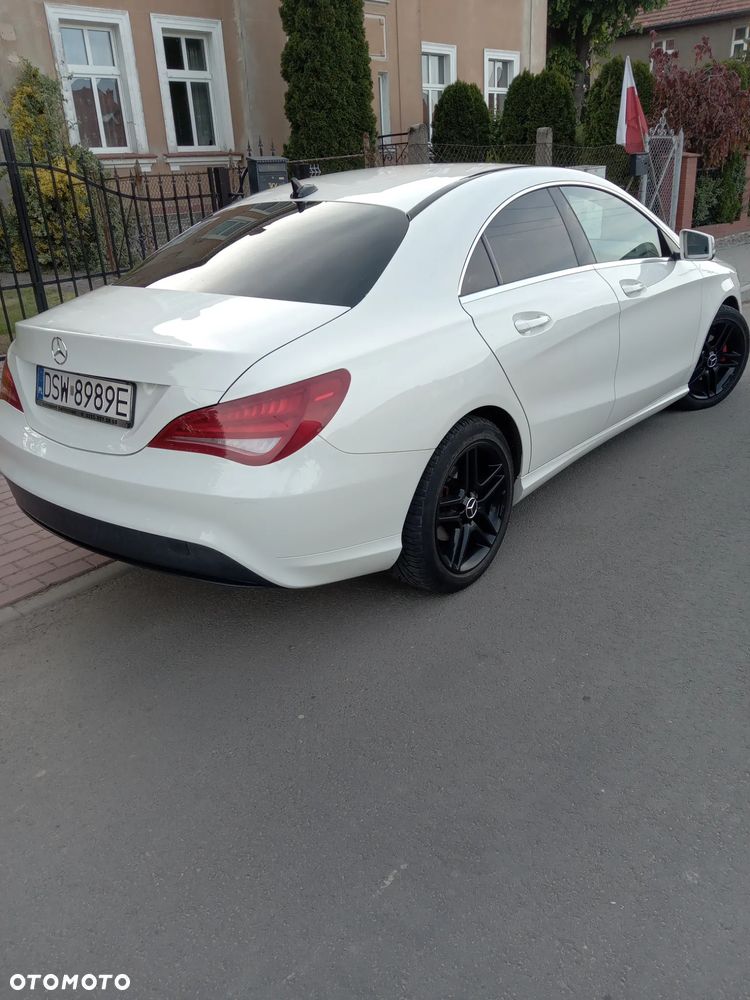 Mercedes-Benz CLA 180 BlueEffICIENCY Edition - 3