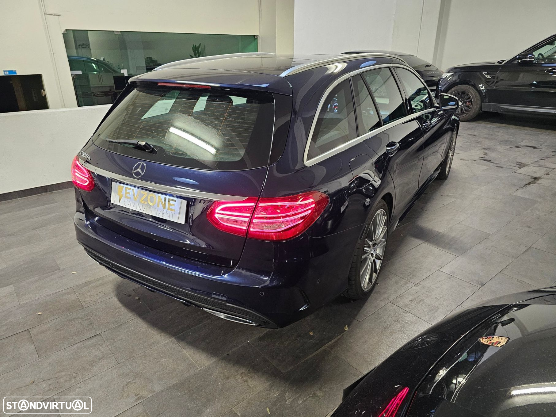 Mercedes-Benz C 300 h AMG Line - 5