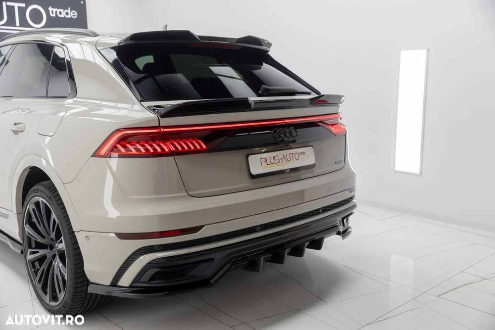 Audi Q8 55 TFSIe quattro tiptronic - 10