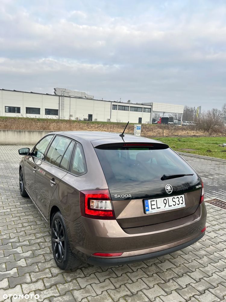 Skoda RAPID 1.0 TSI Style - 19