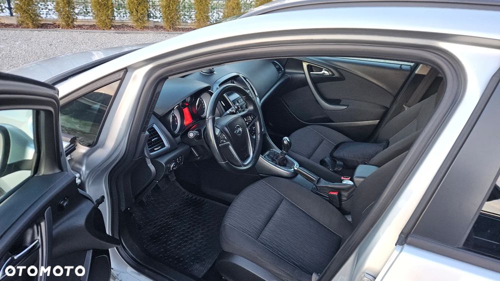 Opel Astra 1.4 T Enjoy - 5