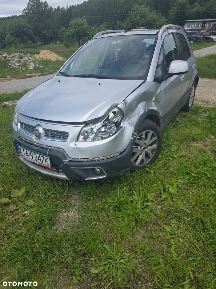 Fiat Sedici - 2