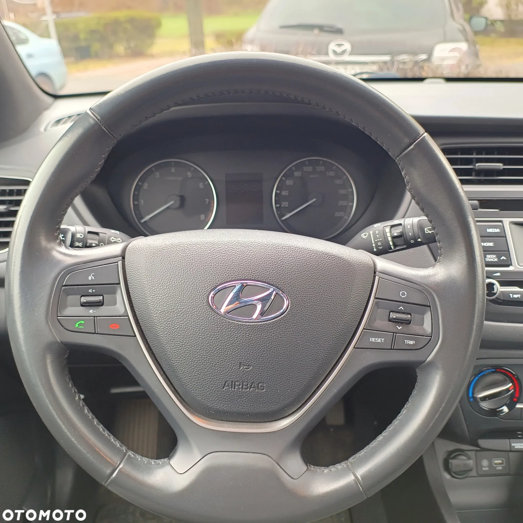 Hyundai i20 1.2 GO - 11