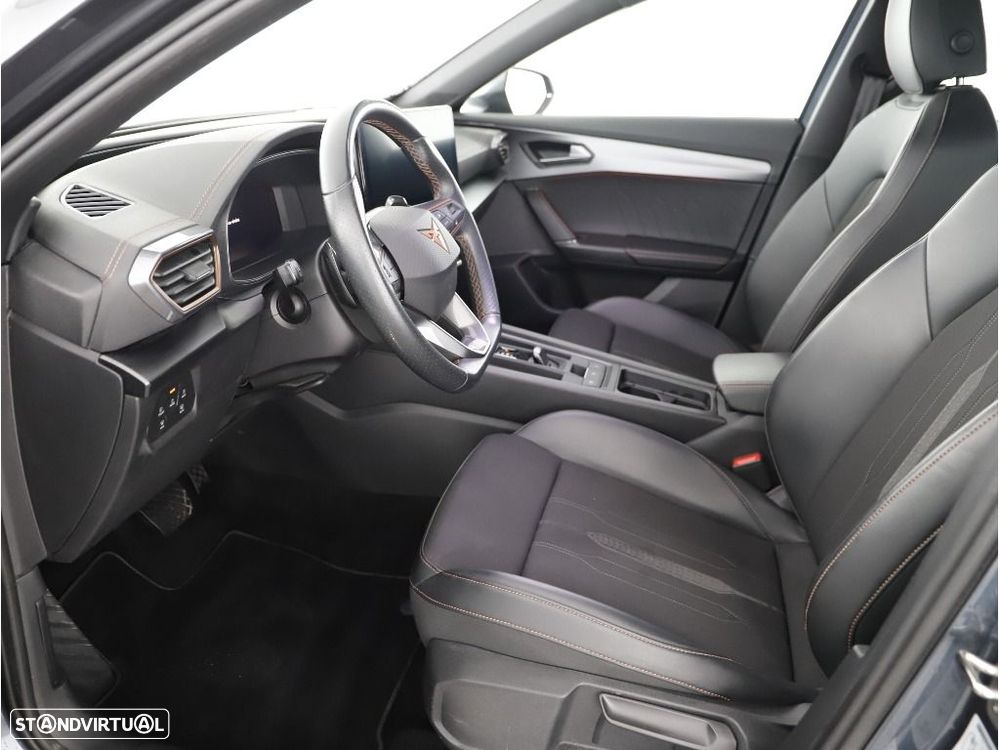 Cupra Formentor 1.4 e-Hybrid DSG - 24