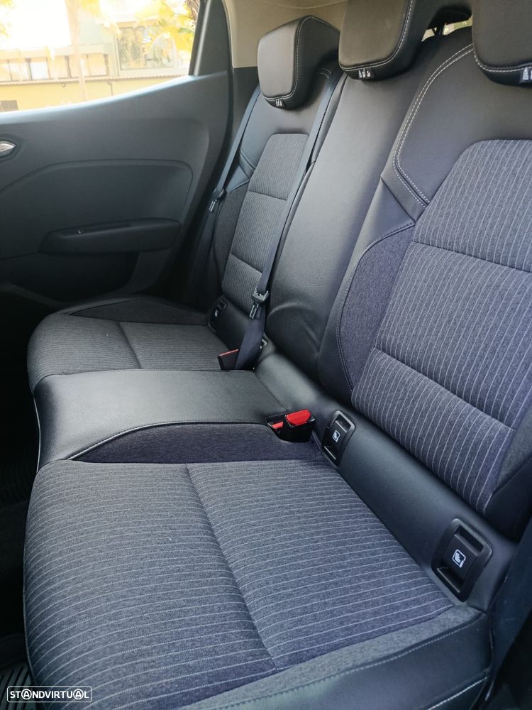 Renault Clio TCe 100 INTENS - 3