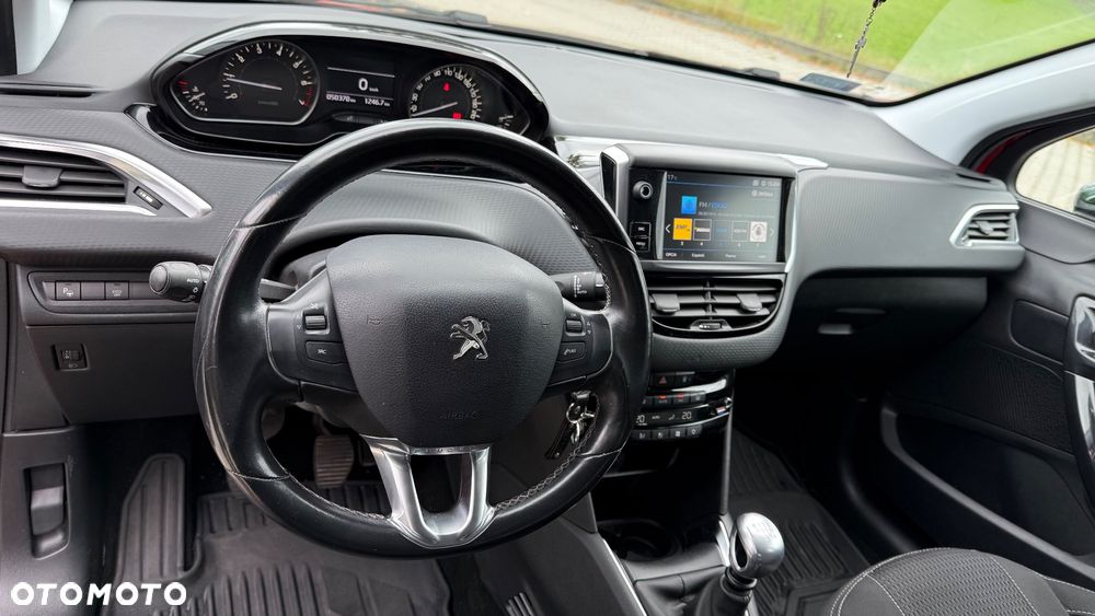 Peugeot 208 PureTech 110 Stop & Start Tech Edition - 9