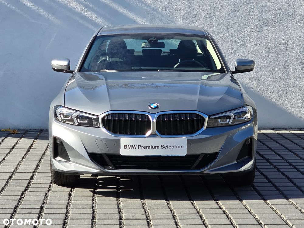 BMW Seria 3 318i Advantage - 8