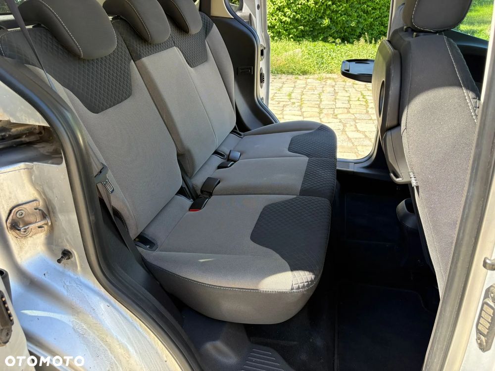 Ford Tourneo Courier 1.0 EcoBoost Trend - 10