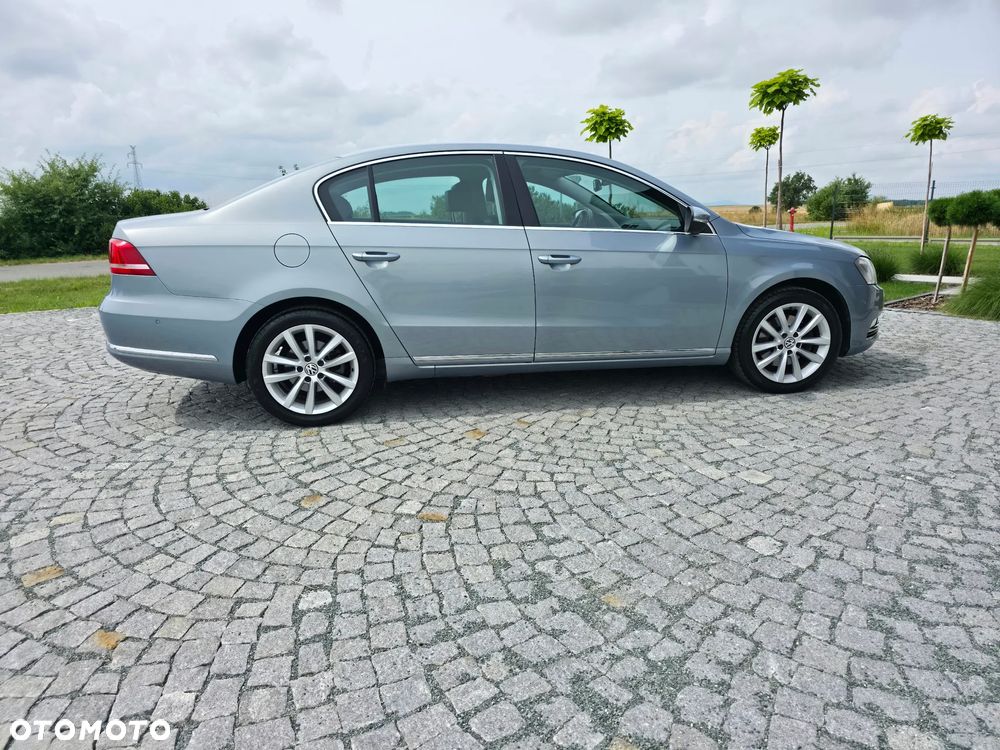 Volkswagen Passat 1.8 TSI Highline DSG - 4
