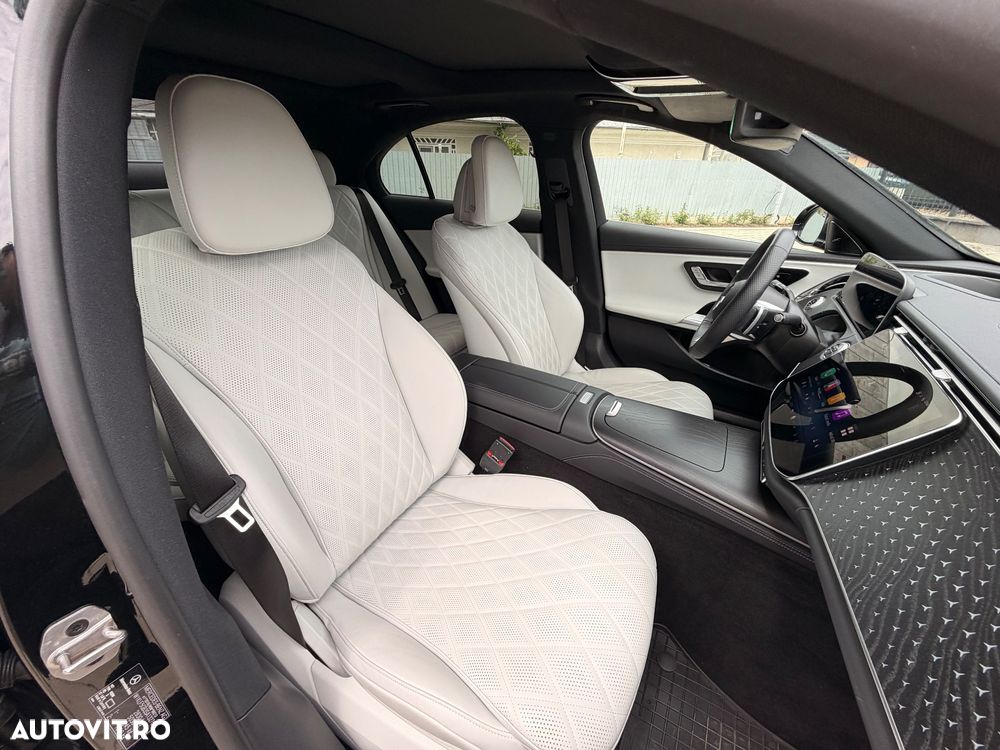 Mercedes-Benz E - 30