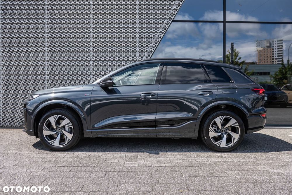 Audi Q6 e-tron 83kWh - 9
