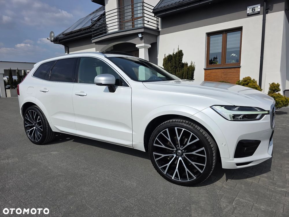Volvo XC 60 D5 AWD R-Design - 5