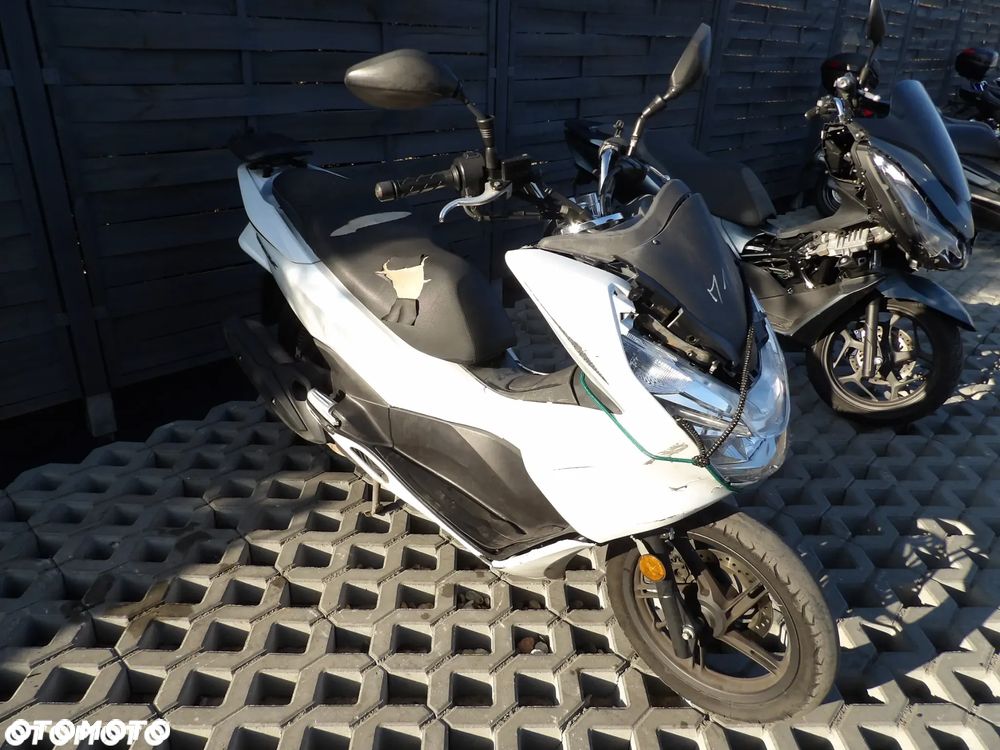 Honda PCX - 5