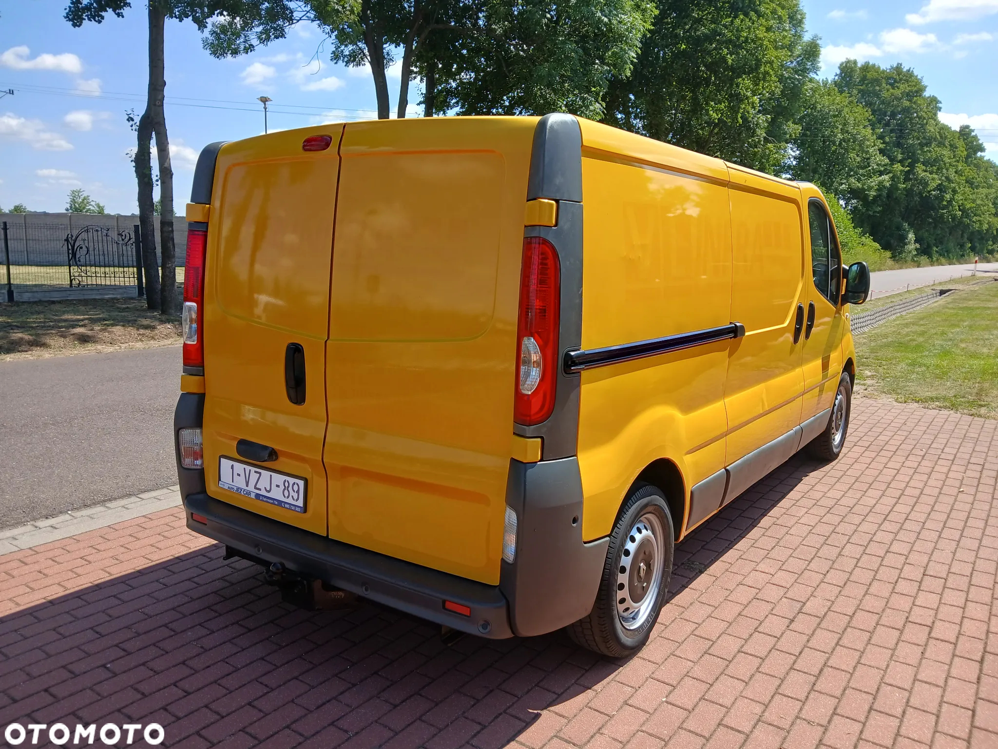 Renault TRAFIC - 7