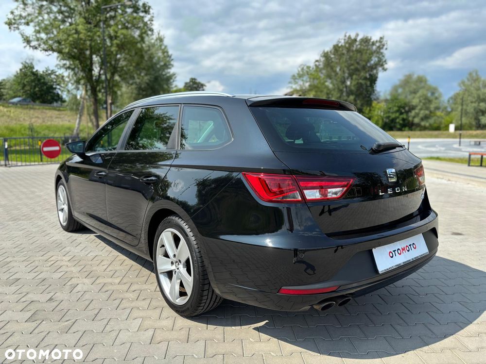 Seat Leon 2.0 TDI DPF FR - 3