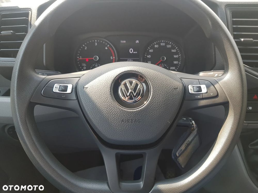 Volkswagen Crafter - 11