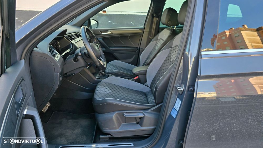 VW Tiguan 1.4 TSI eHybrid R-Line DSG - 52
