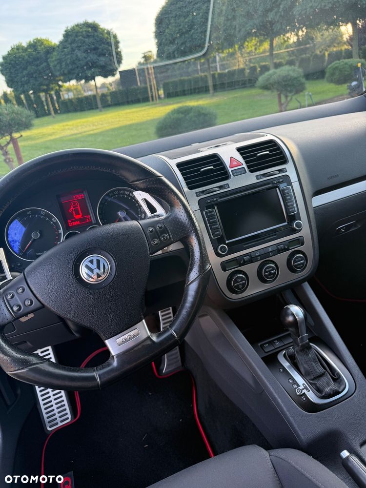 Volkswagen Golf 2.0 TSI GTI DSG - 12