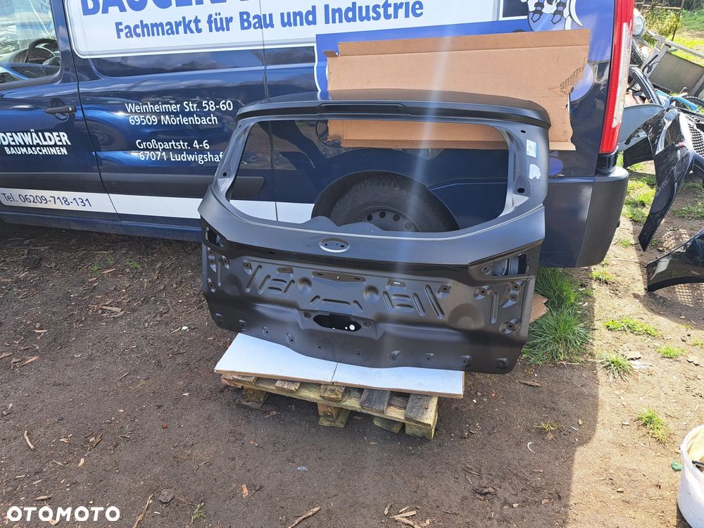 klapa bagażnika tył Ford S-MAX II MK-2 2505319 EM2B-R40400-BF Klapa pokrywa Bagażnika Ford S-Max MK-2 II 2015 2016 2017 2018 - 2