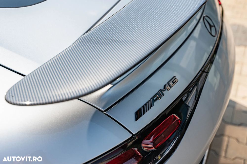Mercedes-Benz AMG GT R Speedshift 7G-DCT - 37