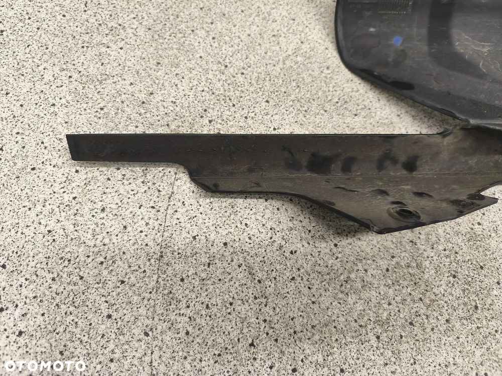 Błotnik tył, tylny, osłona łańcucha Triumph Trident 660 2022 - 12