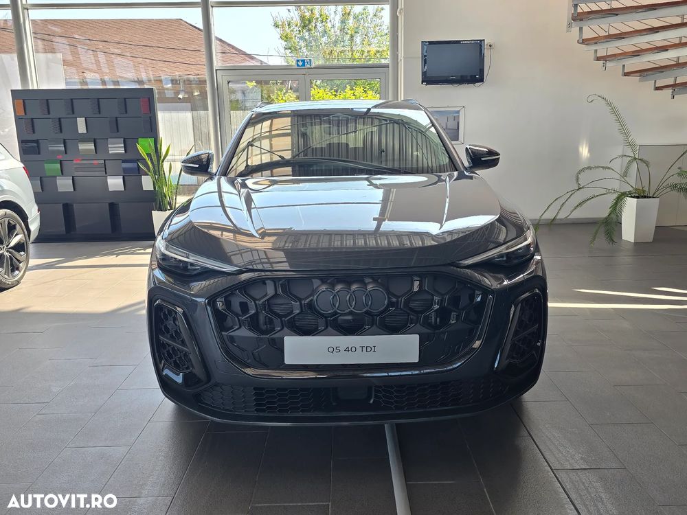Audi Q5 40 TDI quattro S tronic MHEV - 2