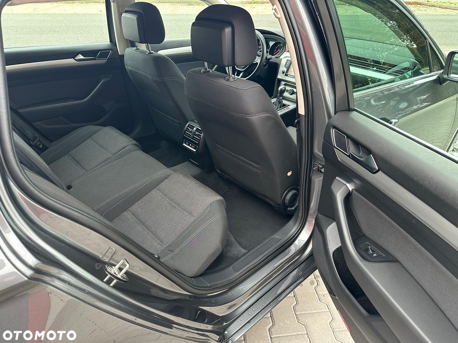 Volkswagen Passat 2.0 TDI BMT SCR Comfortline DSG7 - 12