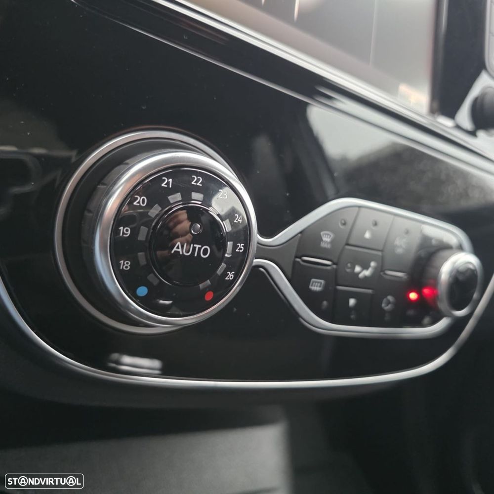 Renault Captur 1.2 TCe Exclusive - 27