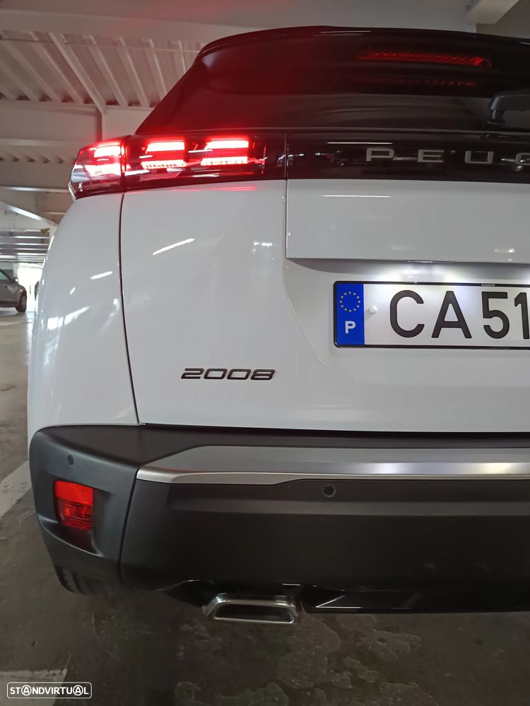Peugeot 2008 — fotografia 3