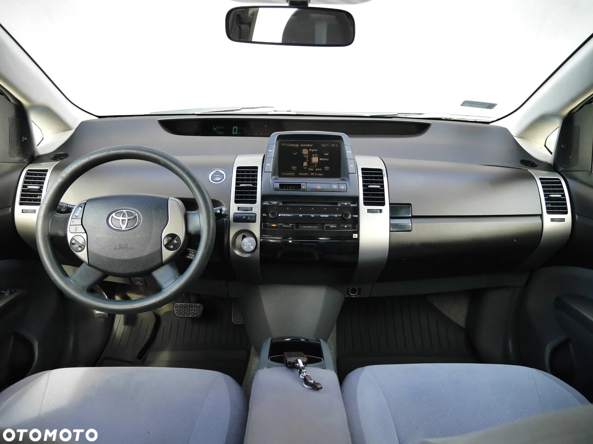 Toyota Prius 1.5 VVT-i Sol - 8
