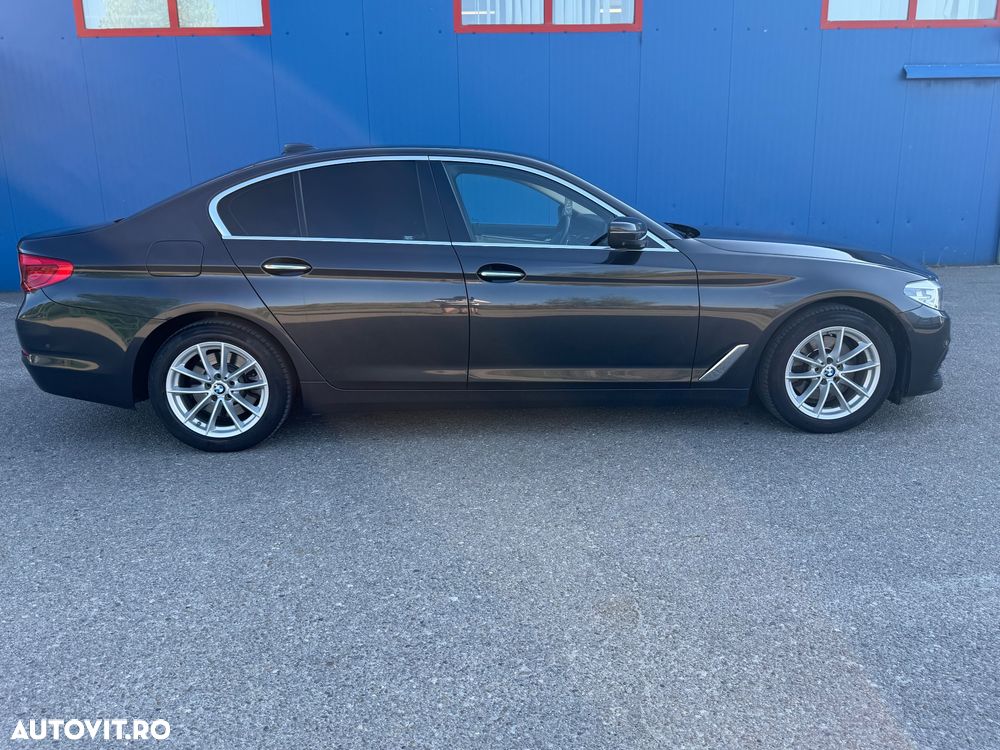 BMW Seria 5 520d xDrive AT - 7