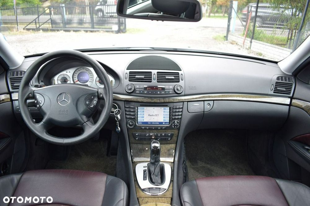 Mercedes-Benz Klasa E 55 AMG Automatik - 7