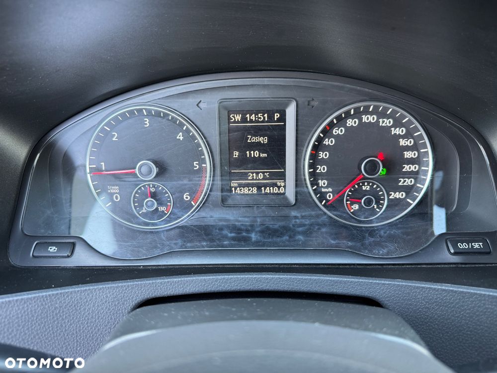 Volkswagen Caravelle - 33