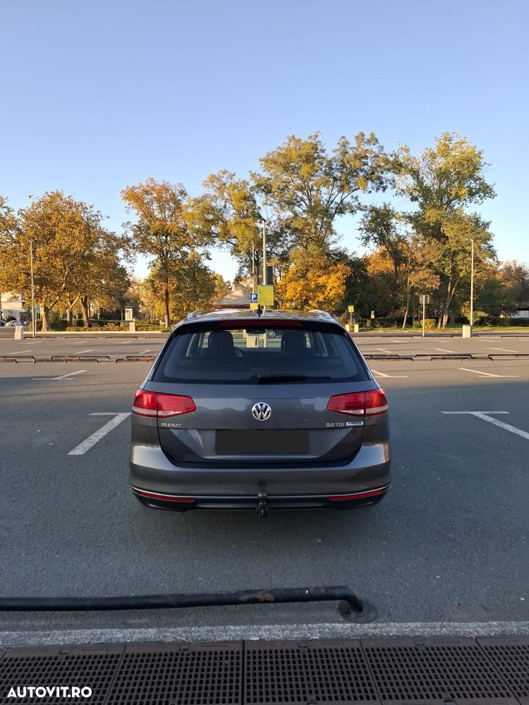 Volkswagen Passat 2.0 TDI Comfortline - 3