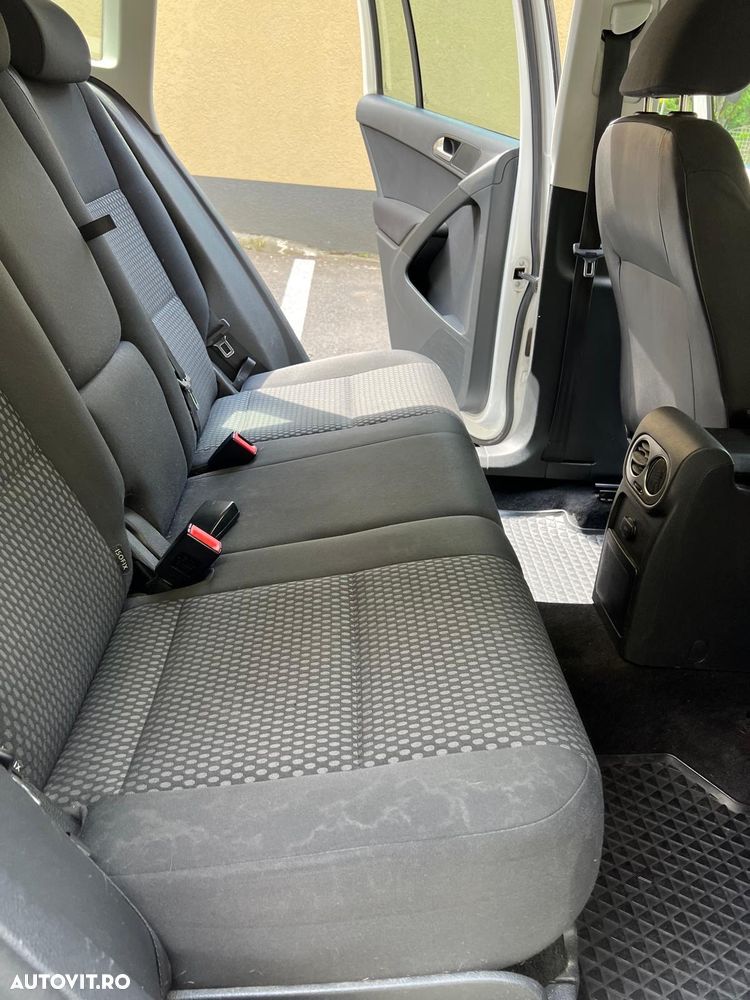 Volkswagen Tiguan - 17