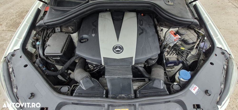 Mercedes-Benz ML - 11